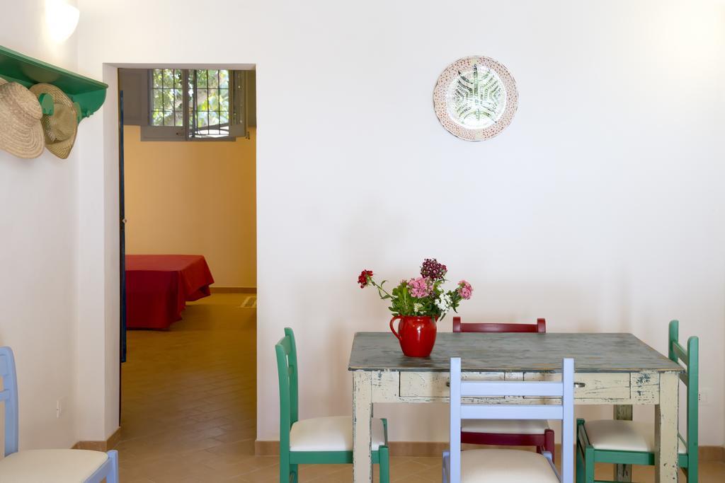 Le Case Dello Zingaro Contrada Sauci Grande Habitación foto
