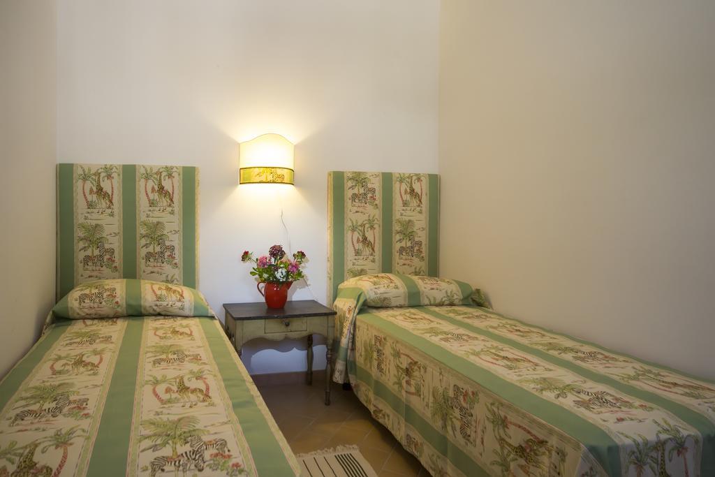 Le Case Dello Zingaro Contrada Sauci Grande Habitación foto